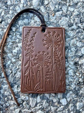 Load image into Gallery viewer, Rectangle Dandelion Air Flair