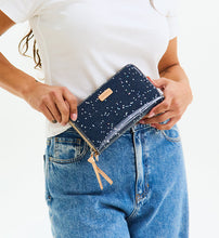 Load image into Gallery viewer, Shane Essential Wallet