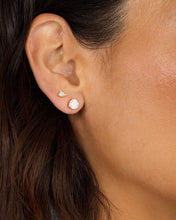Load image into Gallery viewer, I Got a Raise Stud Set - Gold|White Diamondettes