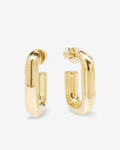 Load image into Gallery viewer, Lil Frankie Chain Huggies - Gold