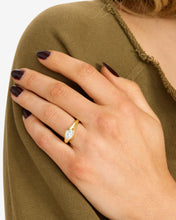 Load image into Gallery viewer, She's a Boss Signet Ring - Gold|White Diamondettes