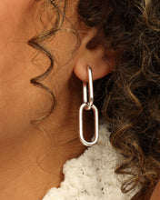 Load image into Gallery viewer, Carrie Chain Convertible Huggies - Silver
