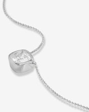 Load image into Gallery viewer, Duchess Pendant Necklace silver
