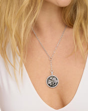 Load image into Gallery viewer, #Sign_Leo
