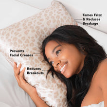 Load image into Gallery viewer, Satin Pillowcase - Leopard
