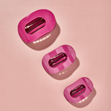 Load image into Gallery viewer, Flat Round Hair Clip | Large | Wild Side
