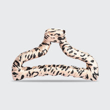 Load image into Gallery viewer, Satin Wrapped Claw Clip - Leopard
