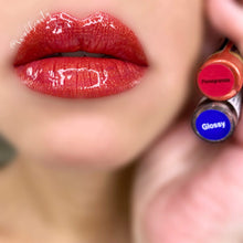 Load image into Gallery viewer, POMEGRANATE - LipSense
